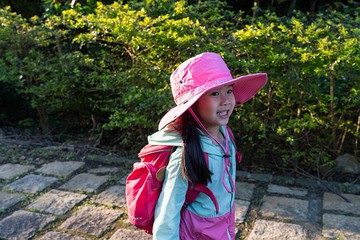 小朋友款經典山谷LOGO闊邊-桃粉