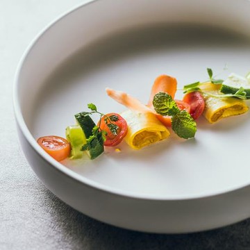 北歐陶瓷湯盤 創意西餐盤大號沙拉盤深盤家用餐具圓形餐盤菜盤子