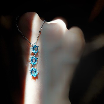 閃爍長六角形瑞士藍托帕石電鍍18K白金純銀吊墜