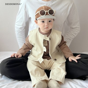 新品上新  韓國童裝馬甲秋季新款韓版帥氣男寶寶百搭打底衫休閒褲洋氣三件式  帥氣可愛百搭時尚套裝