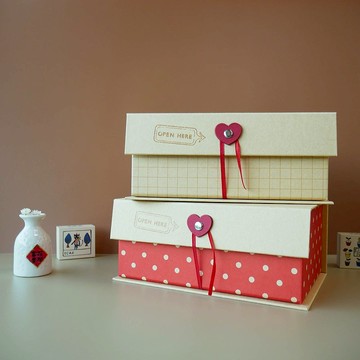 愛心綁扣禮物盒 - 中。JGB-76。