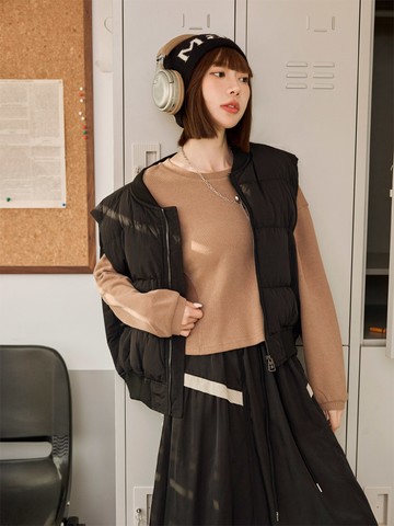 圓領純色落肩寬鬆短版大學T