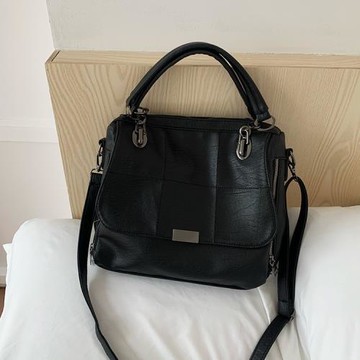 2025新款小眾腋下包包黑色通勤百搭單肩斜挎包鏈條包高級感小方包