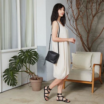 DTB - Cross Body 法奇單肩隨身包 - 黑