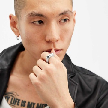 SOLAR FIDE 戒指