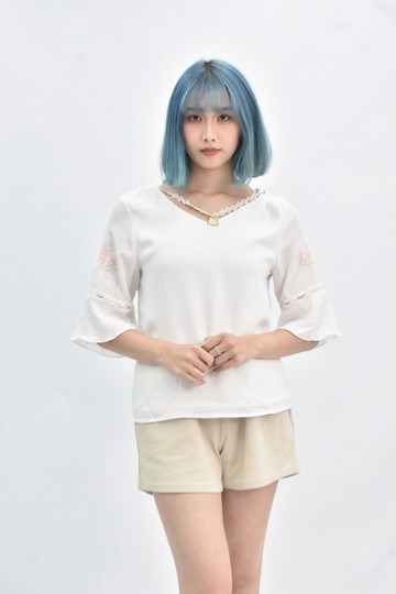 (S) ruby hello kitty白色短袖上衣