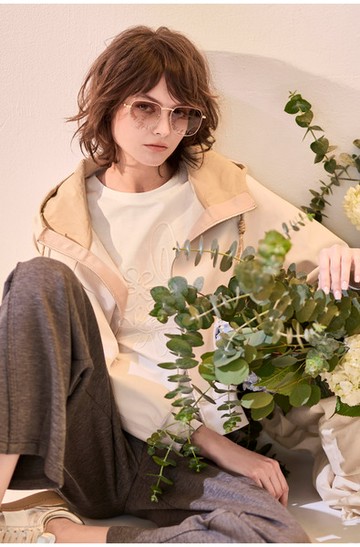 Diffa STYLIST連帽拉克蘭袖拉鍊式外套