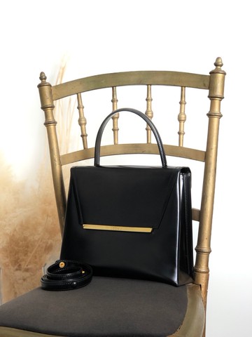 【 日本直送 名牌中古包 】LOEWE 羅威 側背包 黑色 Logo 皮革 2WAY vintage 古董 588t4s