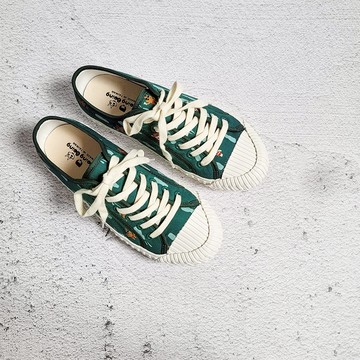 Boing Boing 頭等艙防潑水 寬楦帆布餅乾鞋-彈珠汽水 綠 小紅帽與大野狼 女鞋 大尺碼 帆布鞋