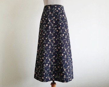 復古黑色碎花裙 女款 A字型 聚酯纖維 中長裙 S M 腰圍 27 28