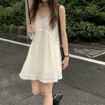 ˏˋ 𝐻𝑒𝑦 𝑆𝑝𝑟𝑖𝑛𝑔 - ̗̀ 🌷⛅️ ̖́‎INS博主款 韓系氣質溫柔簡約無袖可愛減齡百搭連衣裙 女生洋裝