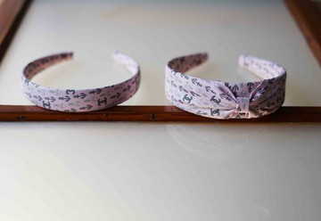 古董領帶改製手工髮箍-CHANEL香奈兒-草莓牛奶粉紅/禮物