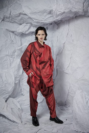 INF 22SS 2D紅印花百褶擋片襯衫