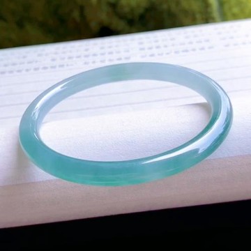 天然緬甸翡翠圓條手鐲冰種美人鐲藍水貴妃圓條翡翠玉手鐲女款時尚