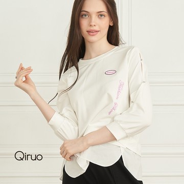 【Qiruo 奇若名品】秋冬專櫃精品白色造型小傘上衣(白色休閒棉T☆ 層次設計英文刺繡2026A)