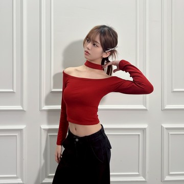 綁脖一字彈力上衣-紅【KT224798】