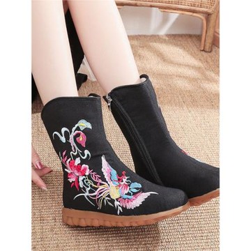 2024秋冬民族風短靴繡花老北京布鞋女靴平底大碼棉鞋牛筋底女鞋
