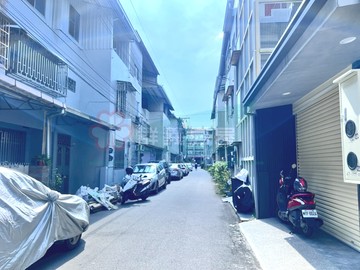 快速道319大面寬透天｜彰化縣員林市員集路二段