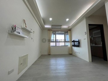 蛋黃區真善美二期格局方正二房+平車｜新北市淡水區新市一路三段