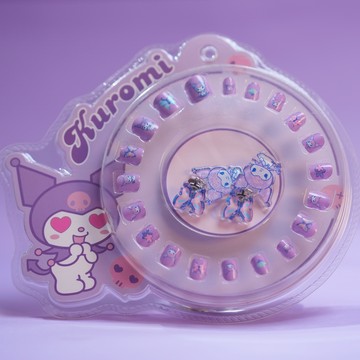 限量代購 酷洛米 耳環指甲貼套裝