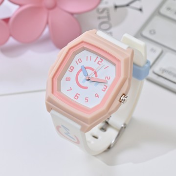 iBonjour矽膠菱型錶-白粉-39mm