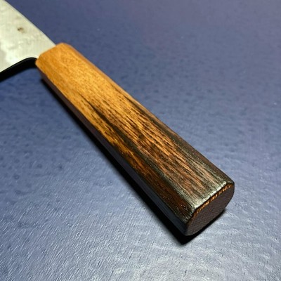 義弘作　ペティナイフ　135mm 銀三梨地　銀三鋼　樫漆柄　山脇刃物製作所 義弘作 ペティナイフ 135mm 銀三梨地 銀三鋼 樫漆柄 山脇刃物