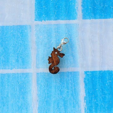 手工木製吊飾  海馬  吊飾  禮物訂製