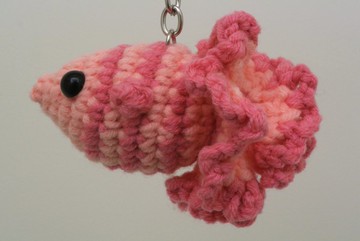 【Knitting】年年有餘（魚）系列-桃灼呈祥