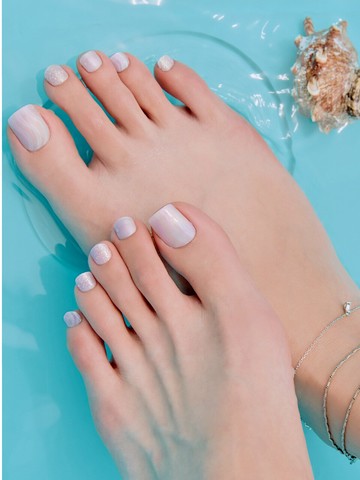 Unicorn Gel Pedicure
