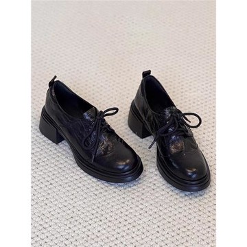 香港英倫復古小皮鞋女2025春秋中跟粗跟黑色真皮系帶工作樂福單鞋