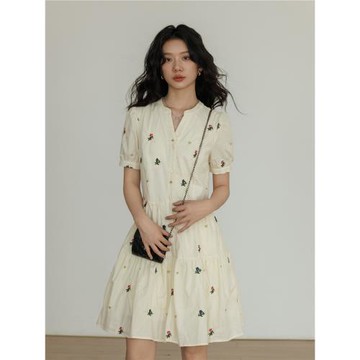 (免運)夏季公主風連衣裙女短袖天絲2025新款顯瘦a字裙刺繡設計感短裙