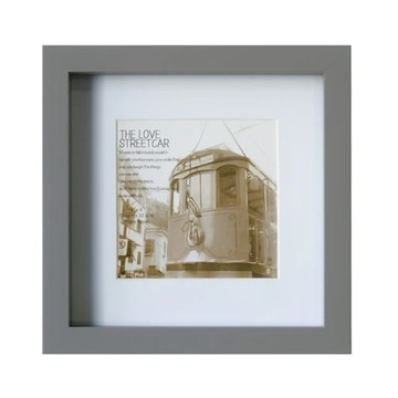 STYLE_G 時代家居 北歐簡約灰調風格4X4相框 玻璃合成板材質  17 x 17 x 3cm  珊瑚灰  1個