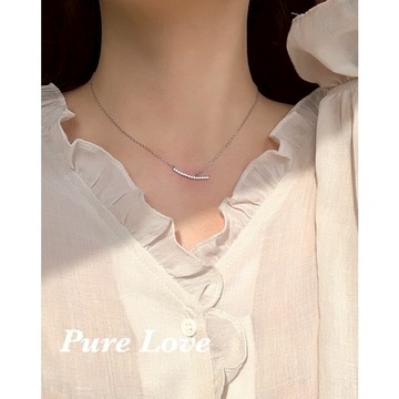 Pure Love樂芙 / 正韓 銀飾【S925純銀】N01119簡約通體純銀一字鋯石微笑鎖骨鏈 短項鏈 / 銀