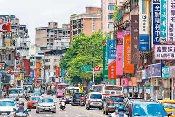 獨賣出價談東湖國宅乙區大四房雙衛發樓｜台北市內湖區康寧路三段