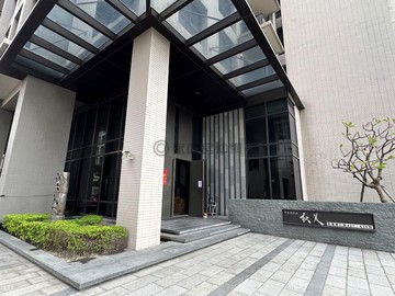 黎明商圈聚合發權美4改3房平面車位｜台中市南屯區永春東六路