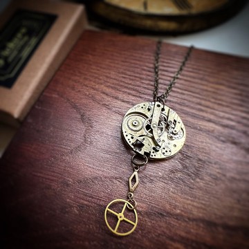 Moonlight 古董機芯項鍊