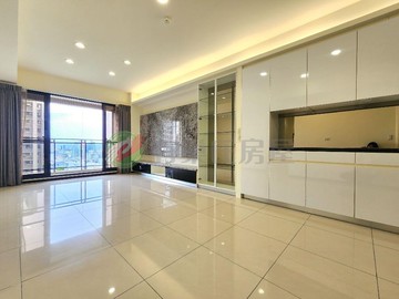 太平新光朝南面公園｜四改3房連號雙平車｜台中市太平區育才路