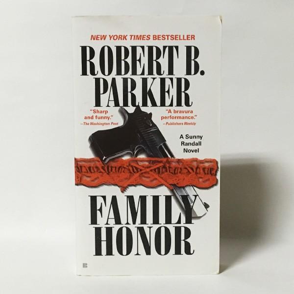 Family Honor（洋書：英語版 Mass Market Paperback）