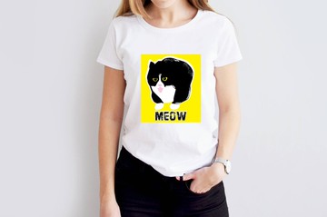 小飯糰      小餅生氣了    白色中性短T