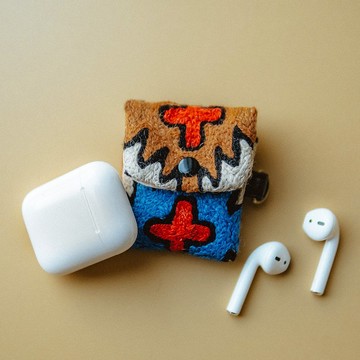 羊毛手工刺繡 AirPods 耳機套－ 橘子汽水