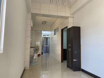 義ㄧ路屋齡新優質好屋｜基隆市中正區義一路