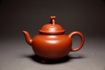 【印象朝代・三足玉竹壺】清中期 120cc 炎黃大地藝術 胖老闆