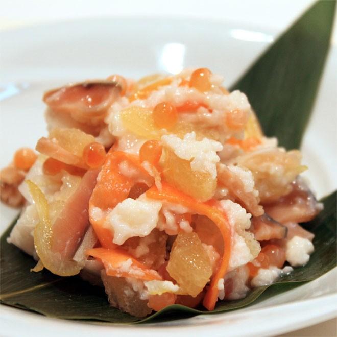 鮭 特別セット （塩引 イクラ醤油漬 飯寿司　お祝い お礼 ギフト