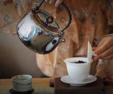 尚幀品 井欄形純銀壺 銀壺純手工 純銀9999 一張打口打出 1600cc