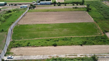 路竹/一般農~大面寬方正有水有電4.46分農地｜高雄市路竹區華山段