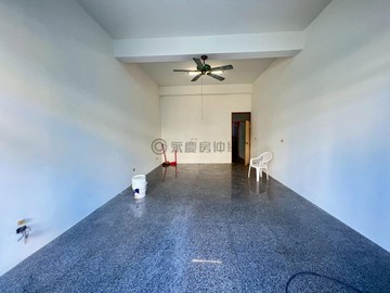 梧棲朝西中央路臨路邊間大地坪透天｜台中市梧棲區中央路二段