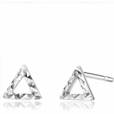 メール便に限り送料無料！！ 【正規品】GALLA イヤリング 三角