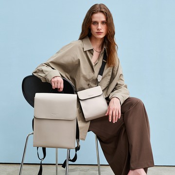 【GASTON LUGA】Splash ID Crossbody 防水斜背包 包包