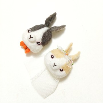 小花兔們的幸福婚禮-羊毛氈別針