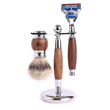 Grand Manner 胡桃木 手動安全刮鬍刀禮盒 組（吉列鋒護鋒隱刀架 fusion吉利刮鬍刀片）男生男友男性禮物